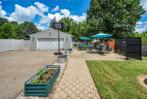 4885 Lynncrest Street SW Canton OH 44706