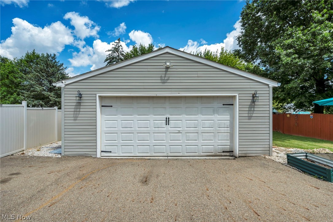 4885 Lynncrest Street SW Canton OH 44706