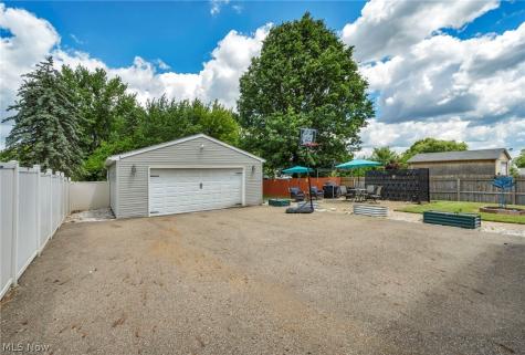 4885 Lynncrest Street SW Canton OH 44706