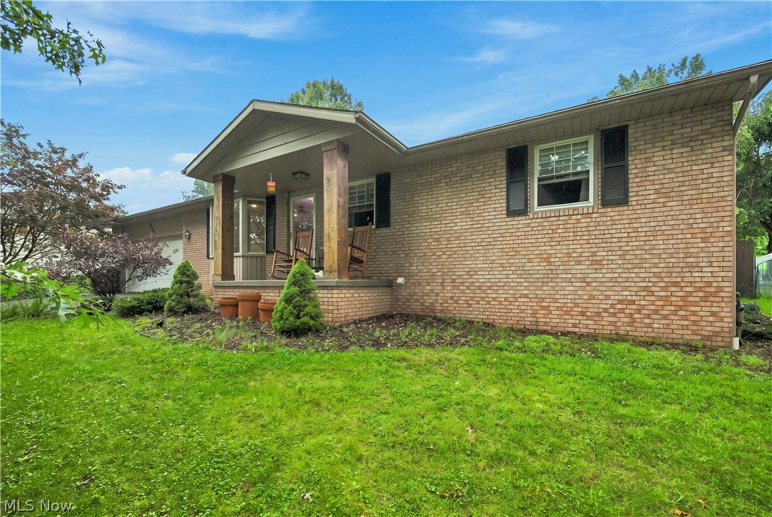 401 Springbrook Drive SW New Philadelphia OH 44663