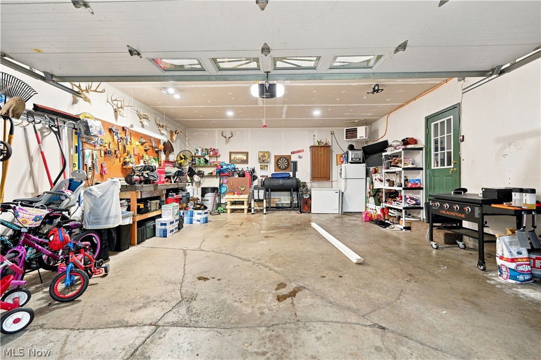 401 Springbrook Drive SW New Philadelphia OH 44663