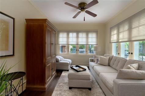 14914 Lake Avenue Lakewood OH 44107