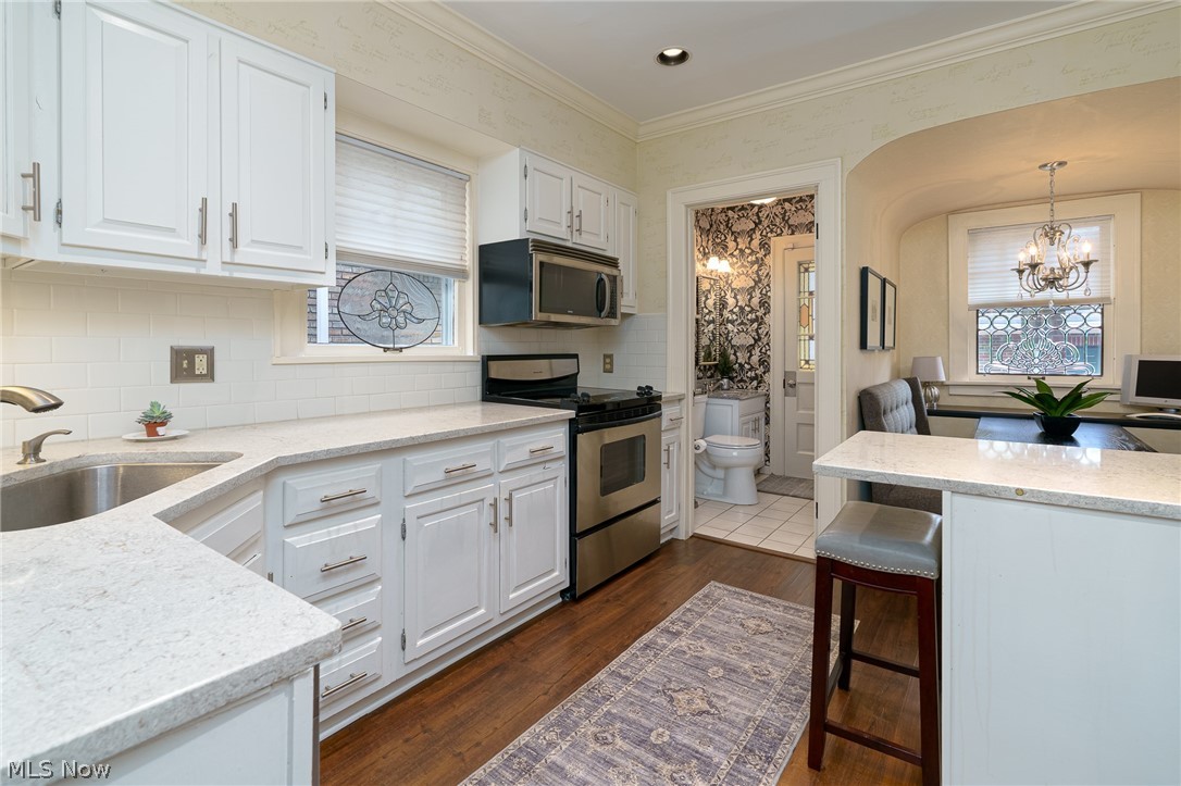 14914 Lake Avenue Lakewood OH 44107
