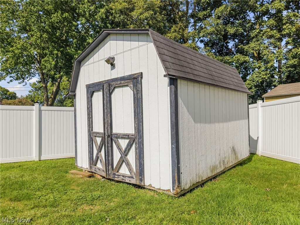 1407 Keuper Boulevard NE Massillon OH 44646