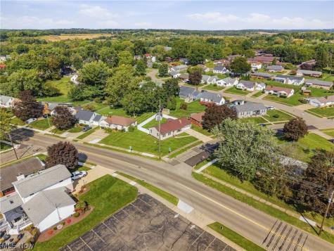 1407 Keuper Boulevard NE Massillon OH 44646