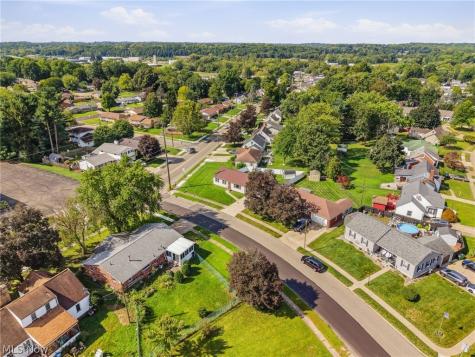 1407 Keuper Boulevard NE Massillon OH 44646