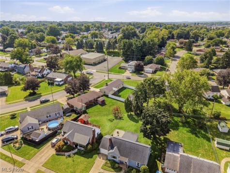 1407 Keuper Boulevard NE Massillon OH 44646