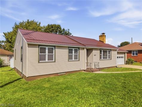 1407 Keuper Boulevard NE Massillon OH 44646