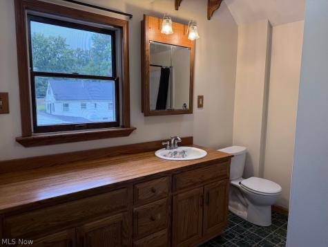 835 Albemarle Avenue Cuyahoga Falls OH 44221