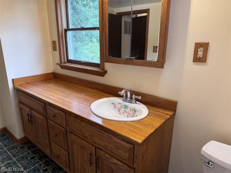 835 Albemarle Avenue Cuyahoga Falls OH 44221