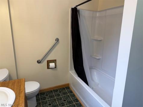 835 Albemarle Avenue Cuyahoga Falls OH 44221