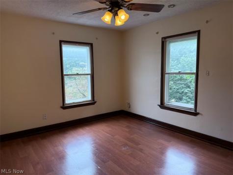 835 Albemarle Avenue Cuyahoga Falls OH 44221