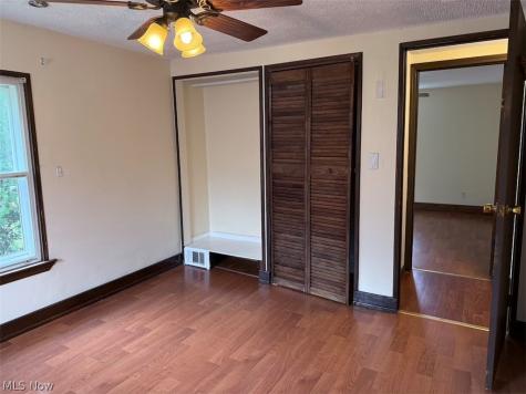 835 Albemarle Avenue Cuyahoga Falls OH 44221