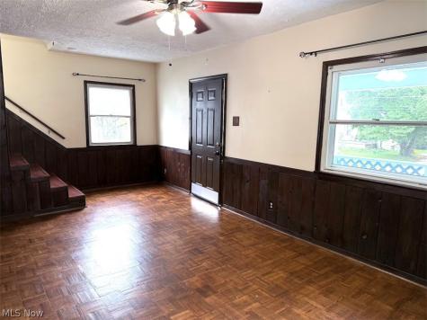 835 Albemarle Avenue Cuyahoga Falls OH 44221