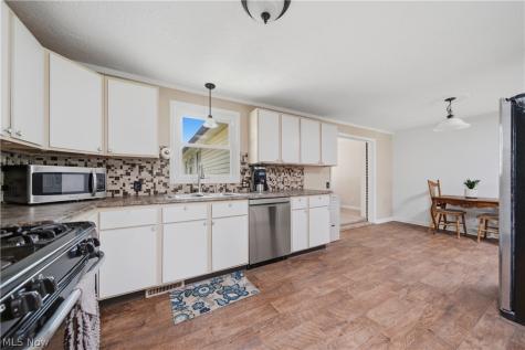 360 Dietz Avenue NE East Canton OH 44730