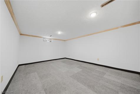 360 Dietz Avenue NE East Canton OH 44730