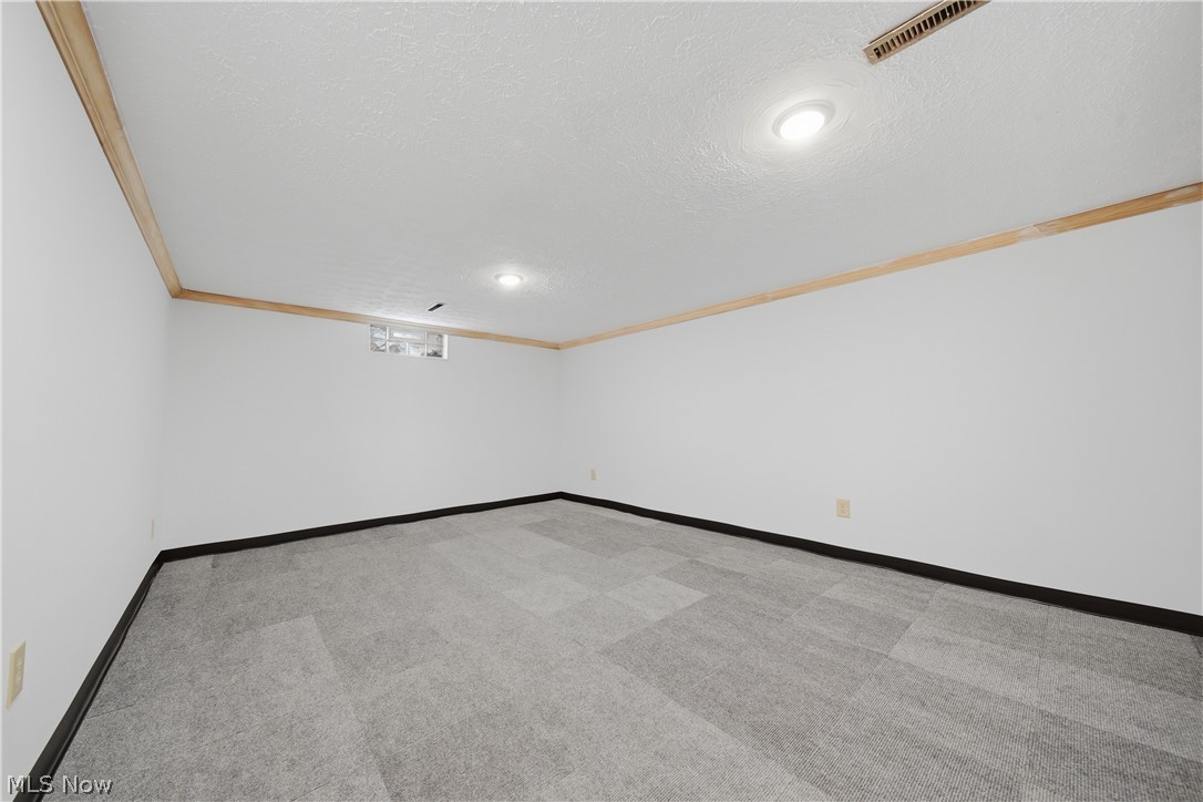 360 Dietz Avenue NE East Canton OH 44730