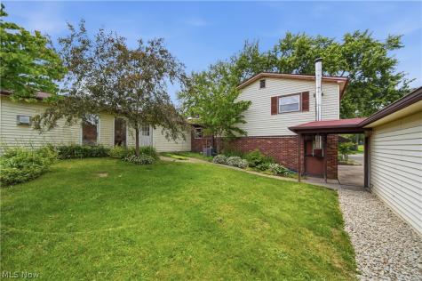 360 Dietz Avenue NE East Canton OH 44730