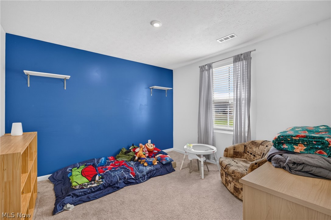 2614 Bishop Oval Barberton OH 44203