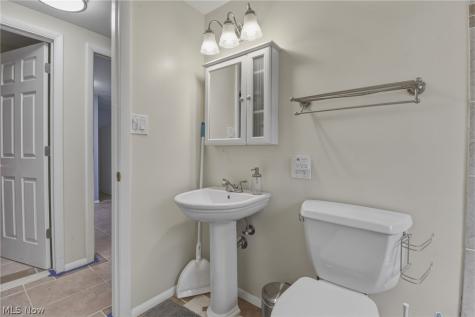 364 Wallace Drive Berea OH 44017