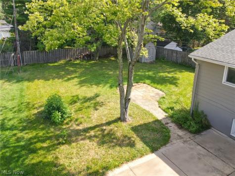 364 Wallace Drive Berea OH 44017