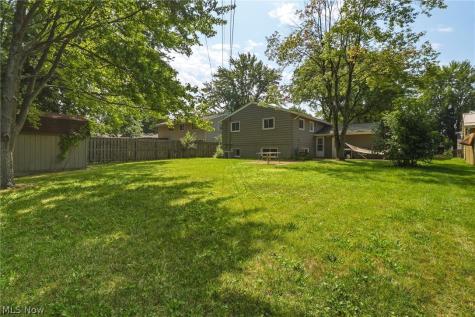 364 Wallace Drive Berea OH 44017