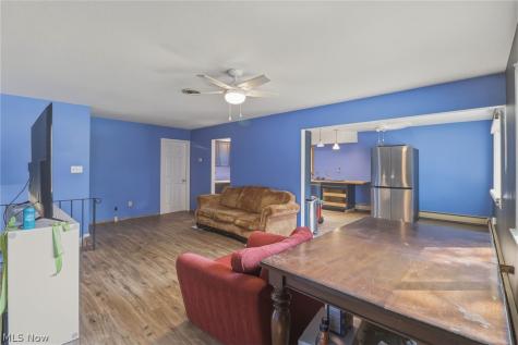 364 Wallace Drive Berea OH 44017