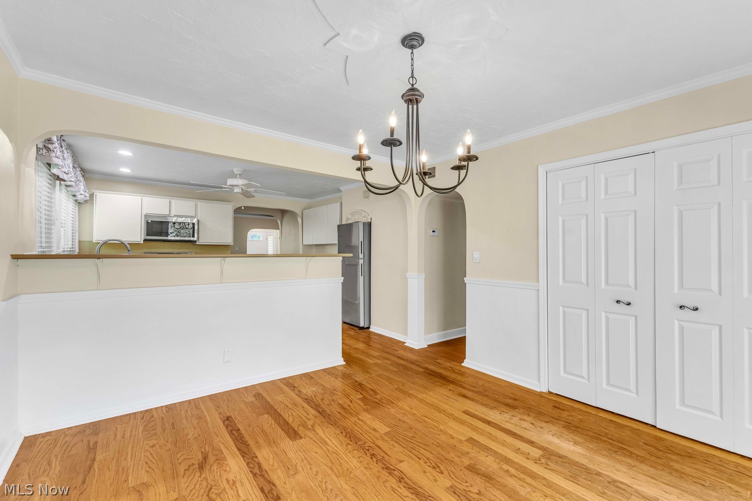 576 Upland Road Bay Village OH 44140