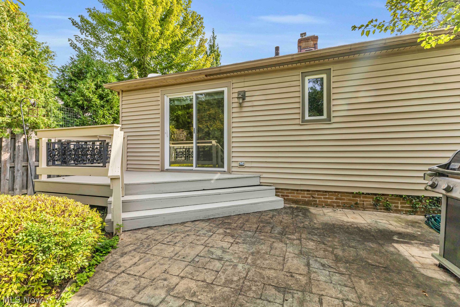 576 Upland Road Bay Village OH 44140