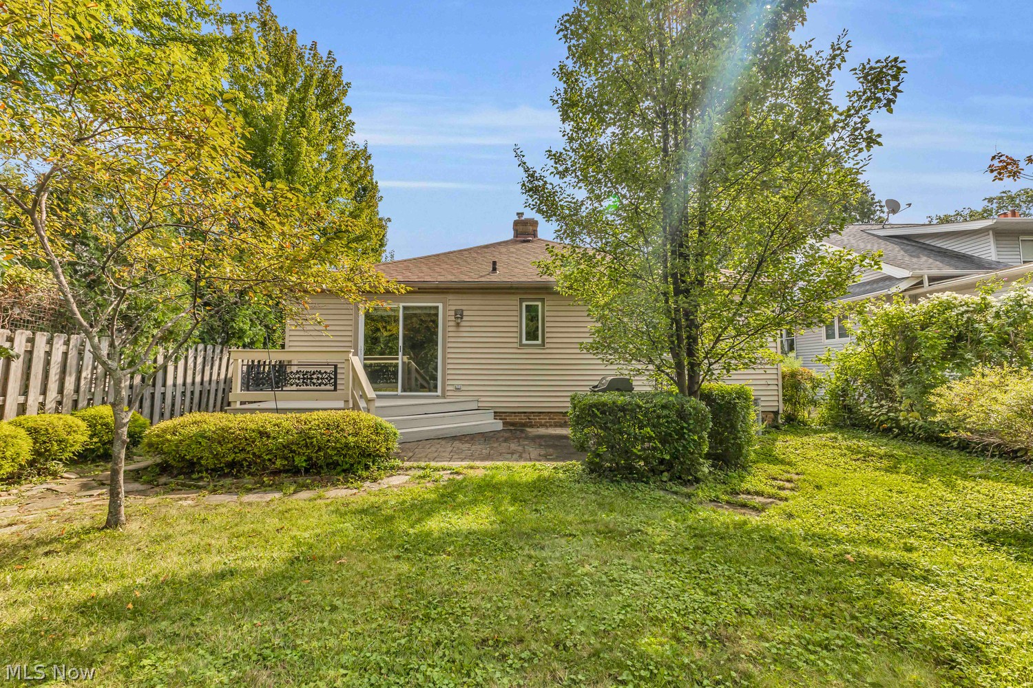 576 Upland Road Bay Village OH 44140