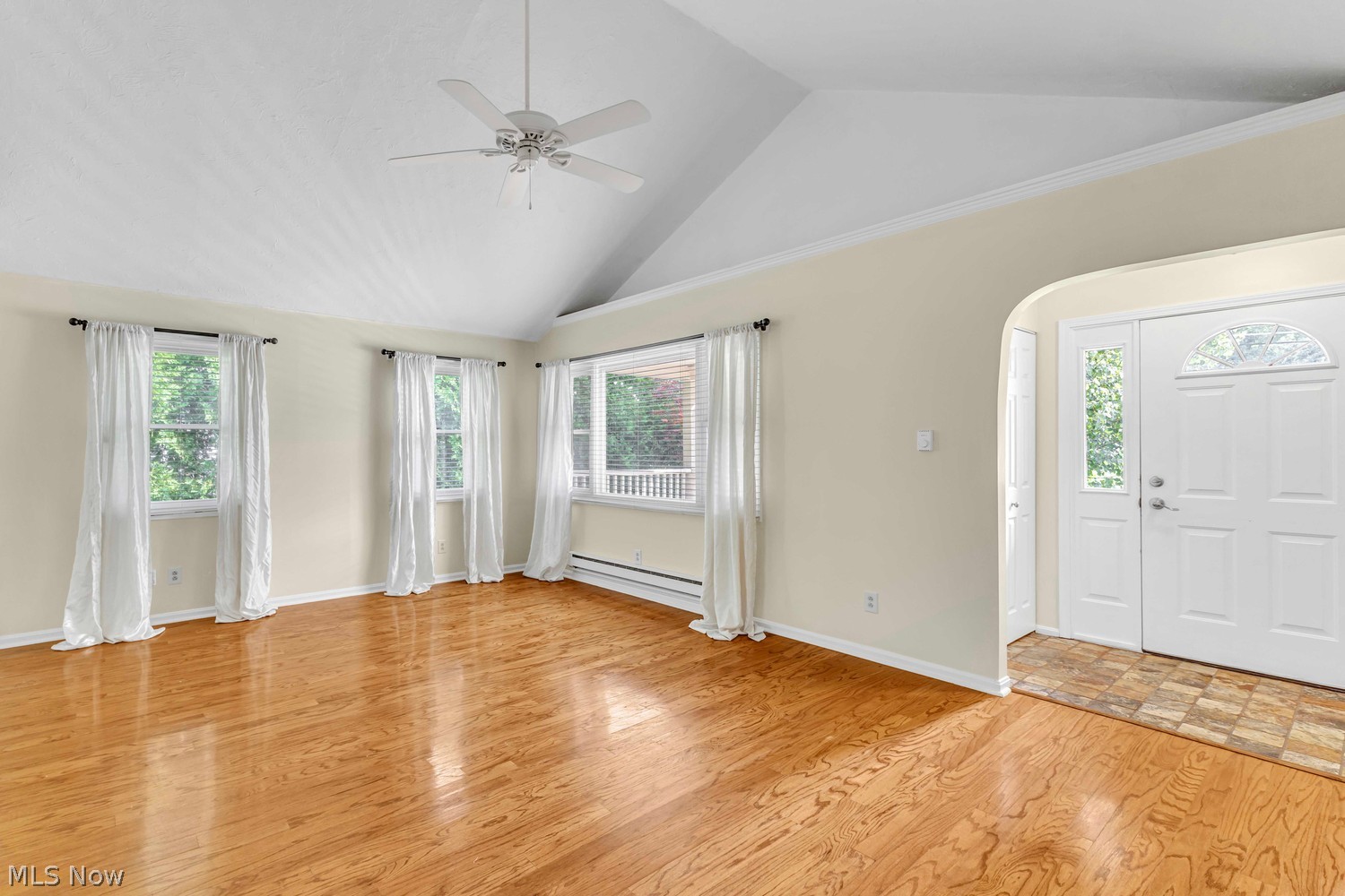576 Upland Road Bay Village OH 44140