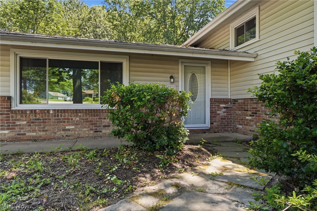 7711 King Memorial Road Mentor OH 44060