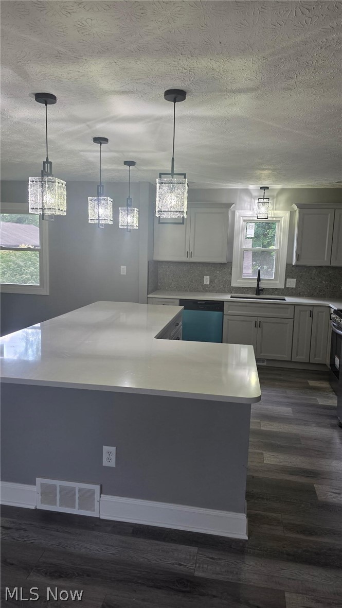 3246 E Waterloo Road Akron OH 44312