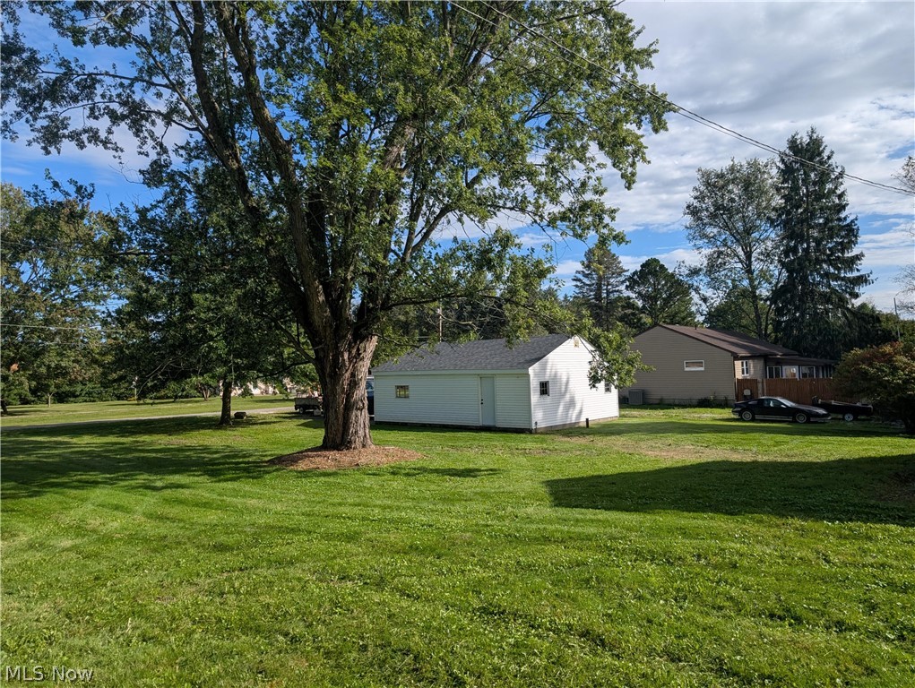 3246 E Waterloo Road Akron OH 44312