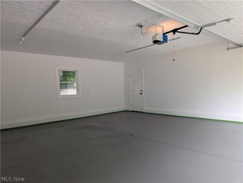 3246 E Waterloo Road Akron OH 44312
