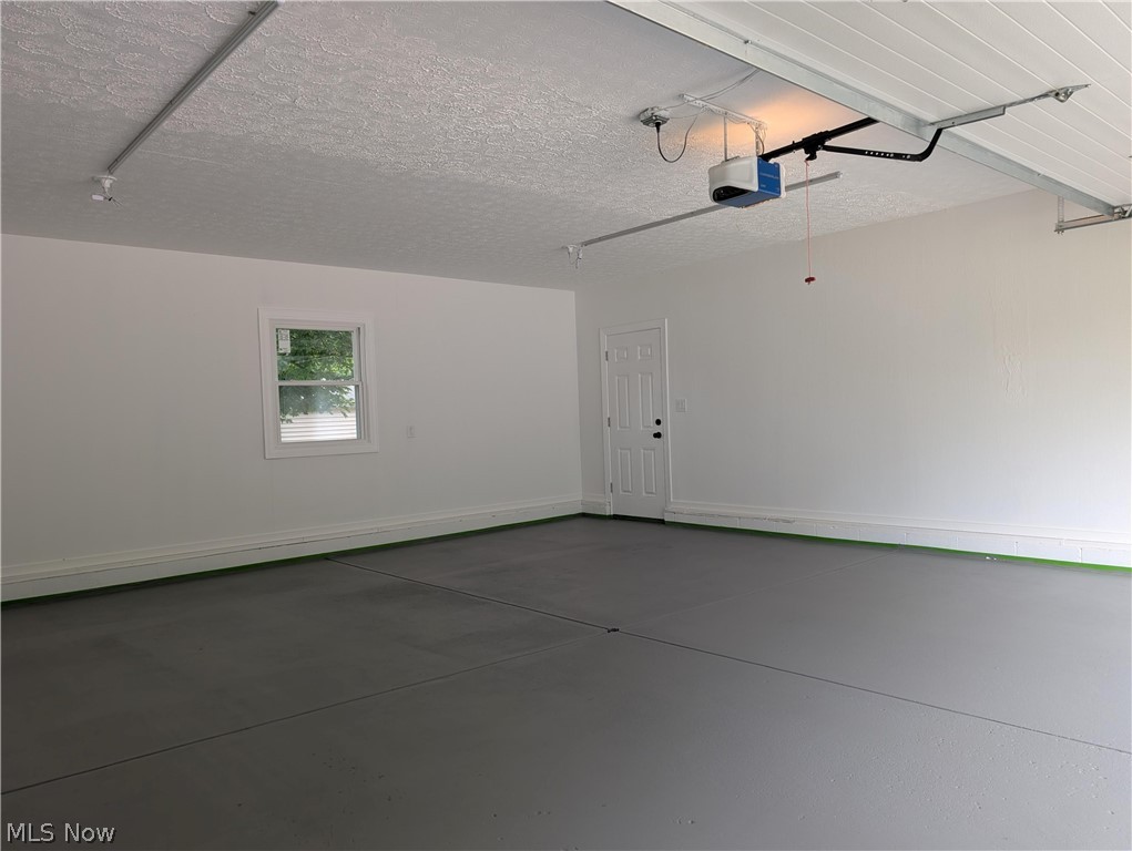 3246 E Waterloo Road Akron OH 44312