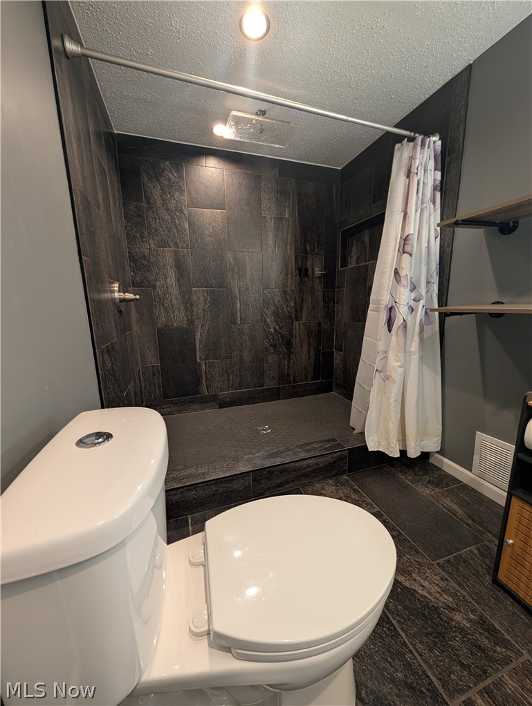 3032 Bell Wick Road Hubbard OH 44425