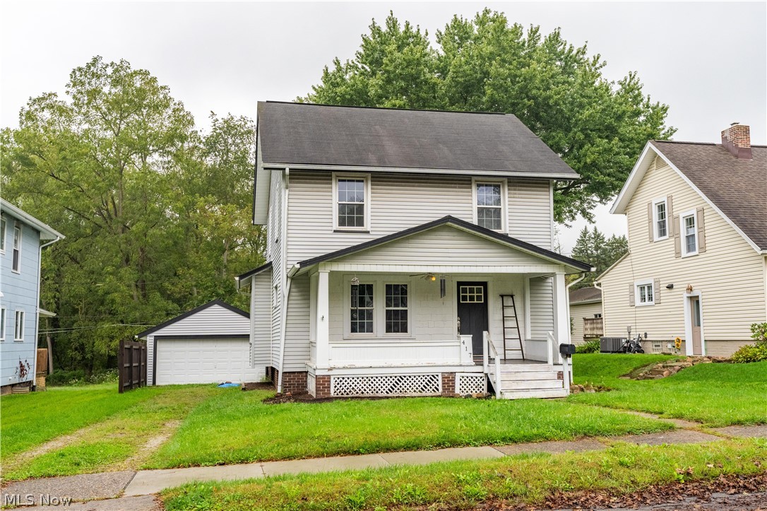 417 Tuscarawas Avenue NW Brewster OH 44613