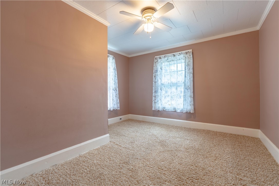 417 Tuscarawas Avenue NW Brewster OH 44613