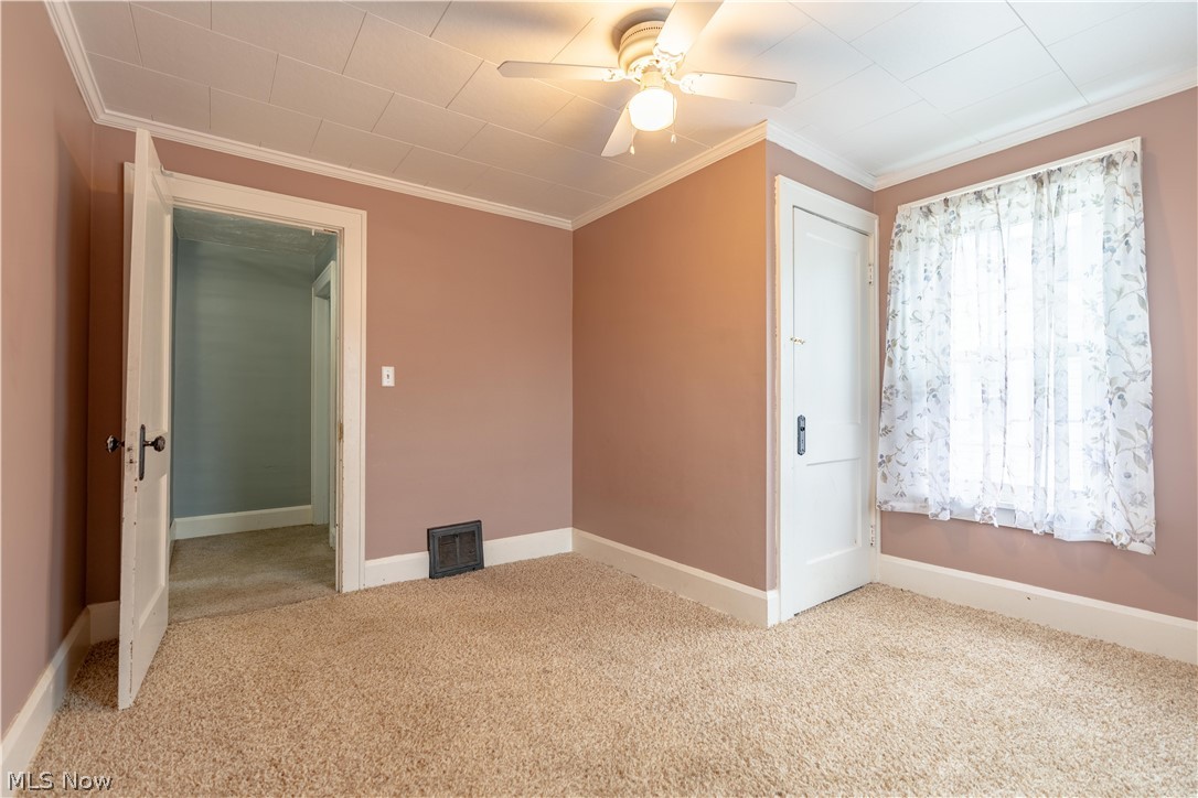 417 Tuscarawas Avenue NW Brewster OH 44613