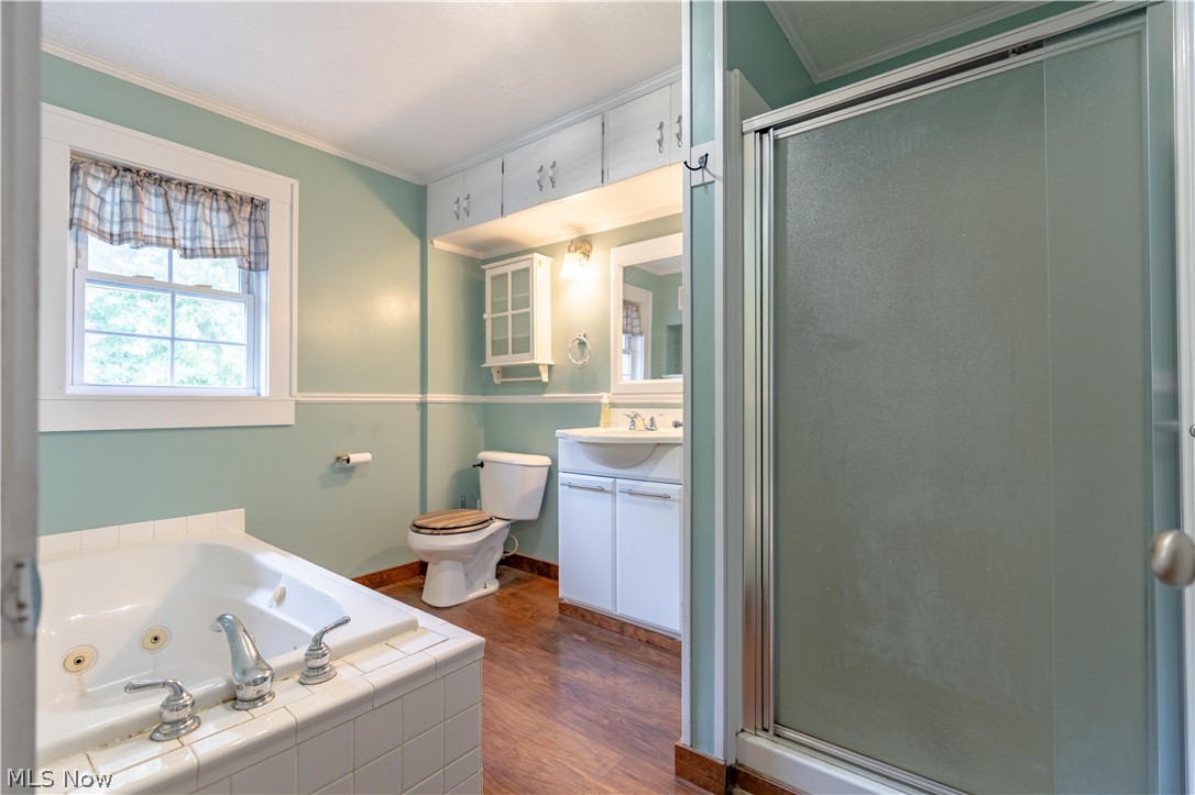 417 Tuscarawas Avenue NW Brewster OH 44613