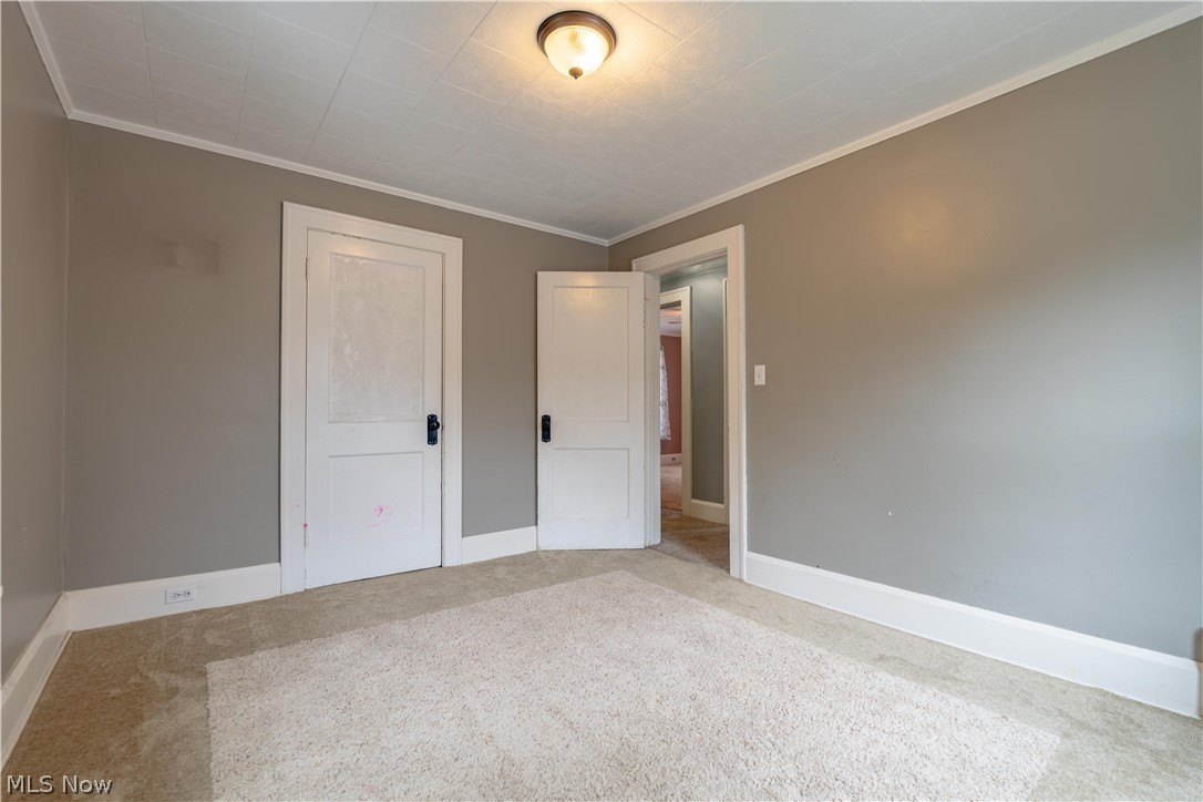417 Tuscarawas Avenue NW Brewster OH 44613