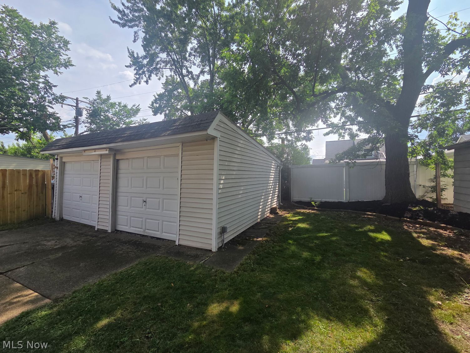 3201 W 139th Street Cleveland OH 44111