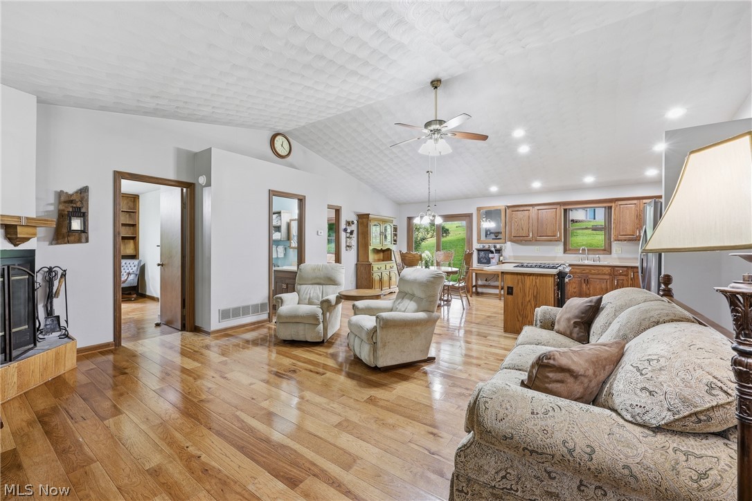 1550 Pinkerton Lane Zanesville OH 43701