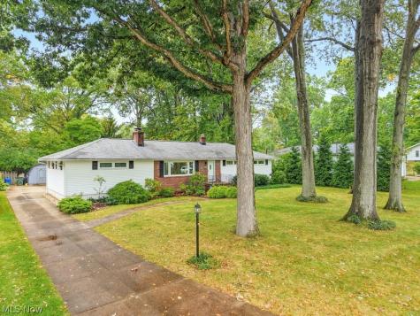 3426 Marcella Avenue Stow OH 44224