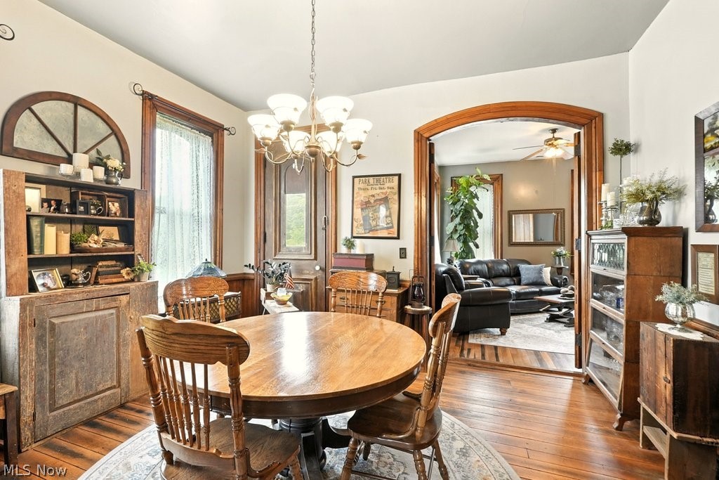 7298 Akron Road Sterling OH 44276