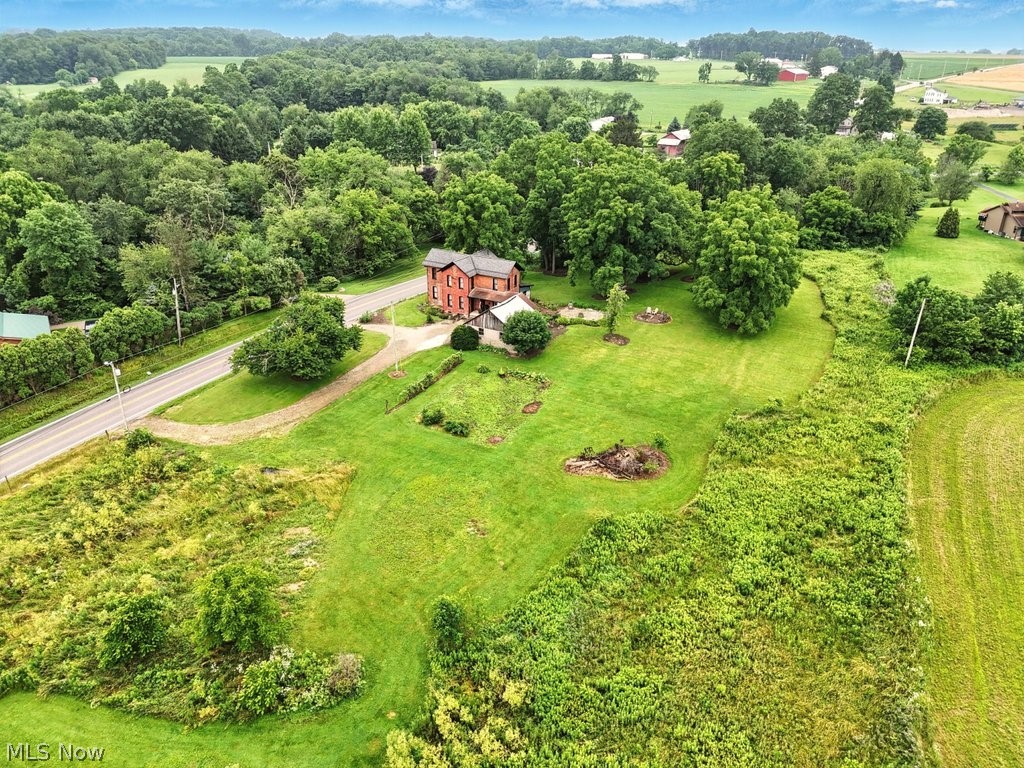 7298 Akron Road Sterling OH 44276