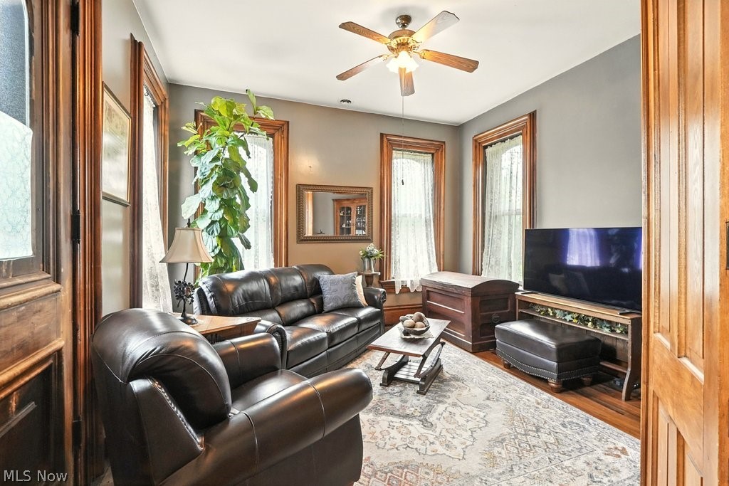 7298 Akron Road Sterling OH 44276