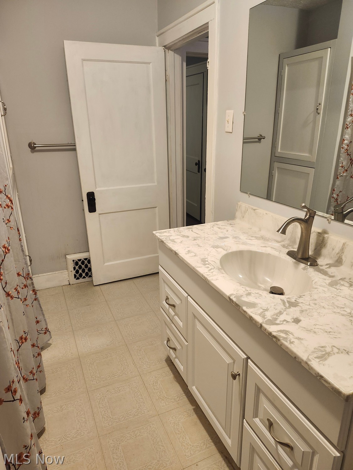 59 E Brookside Avenue Akron OH 44301