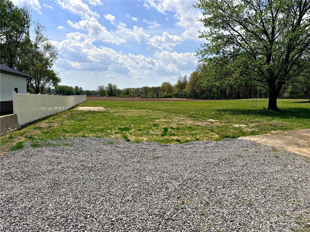 696 E Ohio Avenue Sebring OH 44672